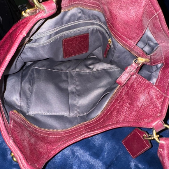 Coach Abigail Leather Bag - Picture 2 of 2